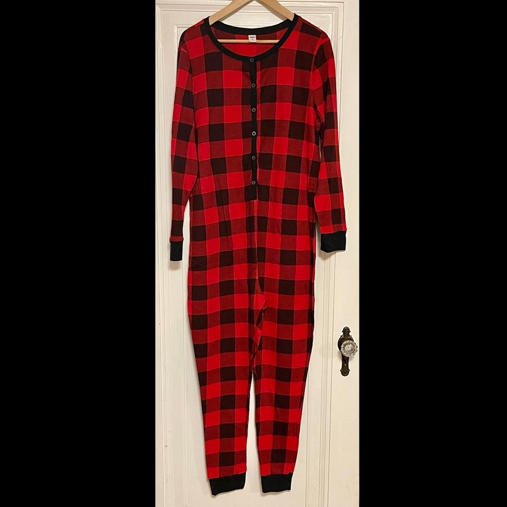 Old Navy Thermal Knit One-Piece Plaid Pajamas (Plus)